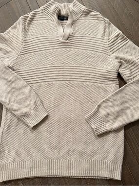 RW&CO. Cream Textured Turtleneck Sweater